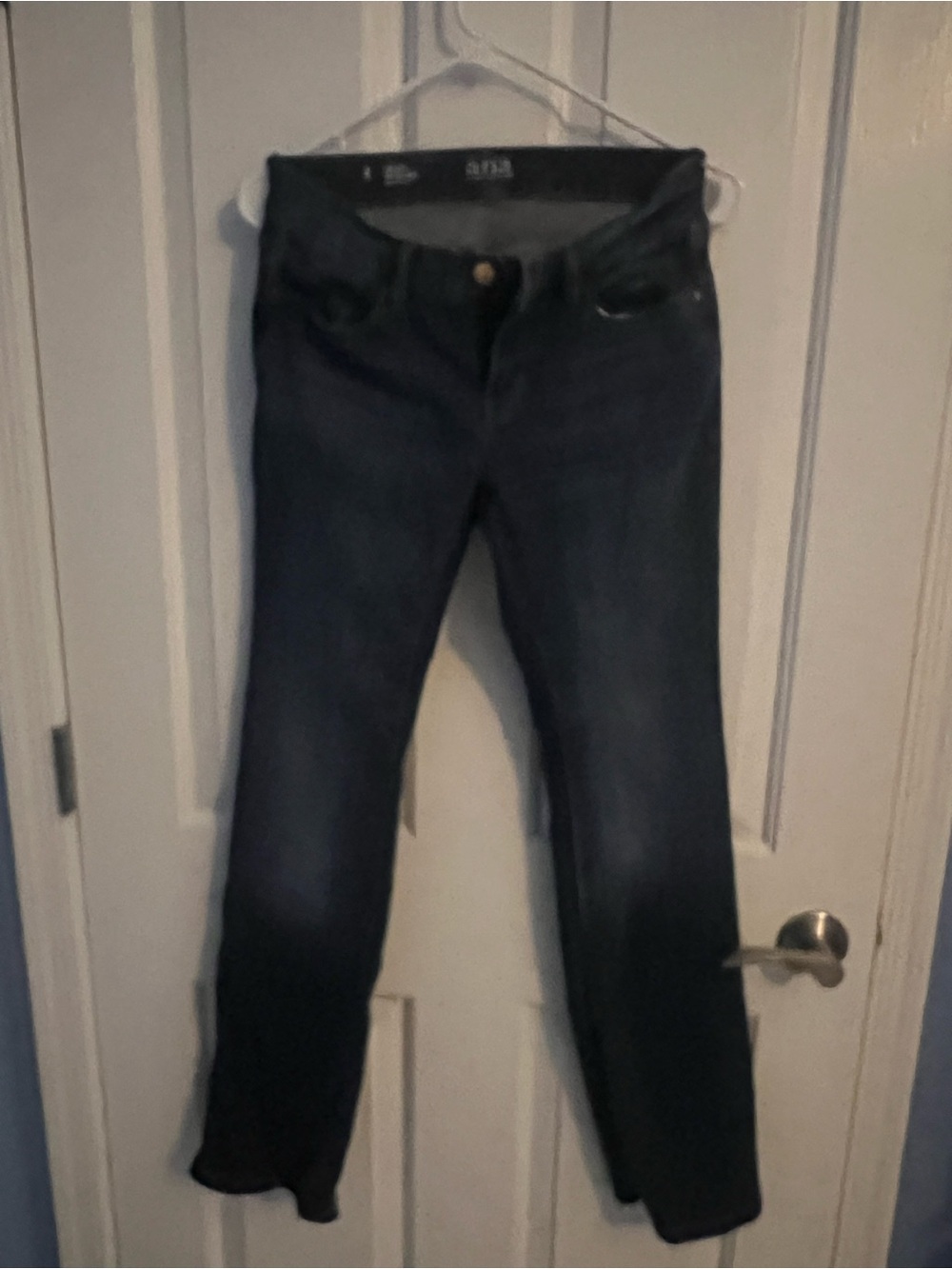 Classic Dark Blue Women's Jeans - Comfortable Everyday Fit